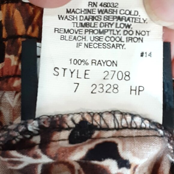 Vintage Southern Lady Size 20 Fall Print, Pleated Elastic Waist Skirt. - Picture 5 of 7